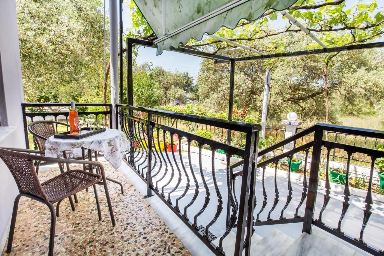 Studios Panagiotas House Astris Ngoại thất bức ảnh